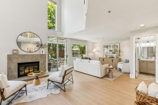 516 Saint Vincent Lane, Foster City, CA 94404