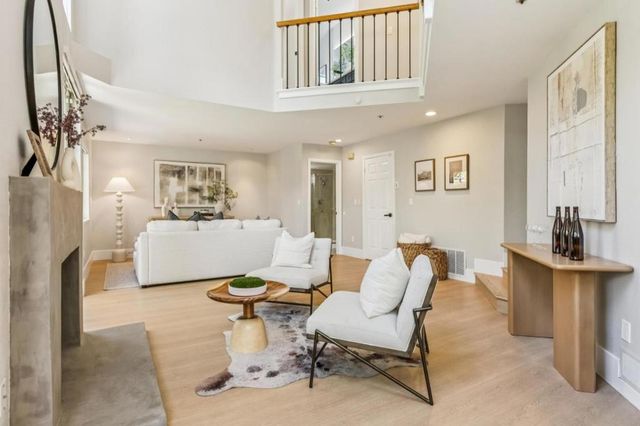 516 Saint Vincent Lane, Foster City, CA 94404
