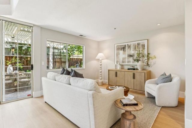 516 Saint Vincent Lane, Foster City, CA 94404