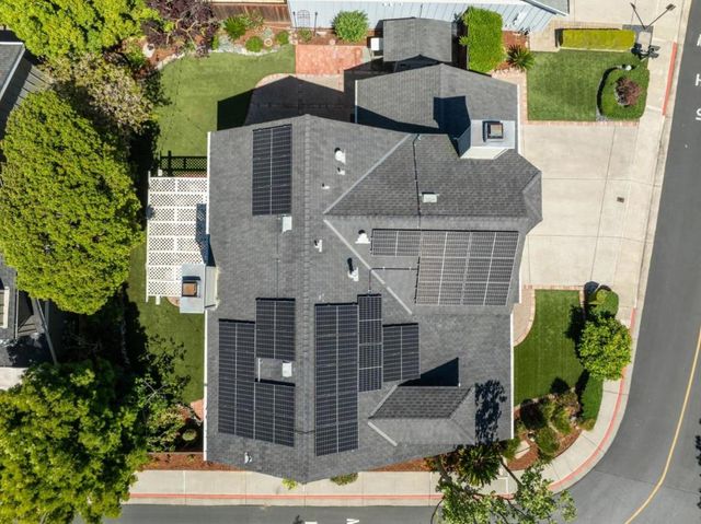 516 Saint Vincent Lane, Foster City, CA 94404