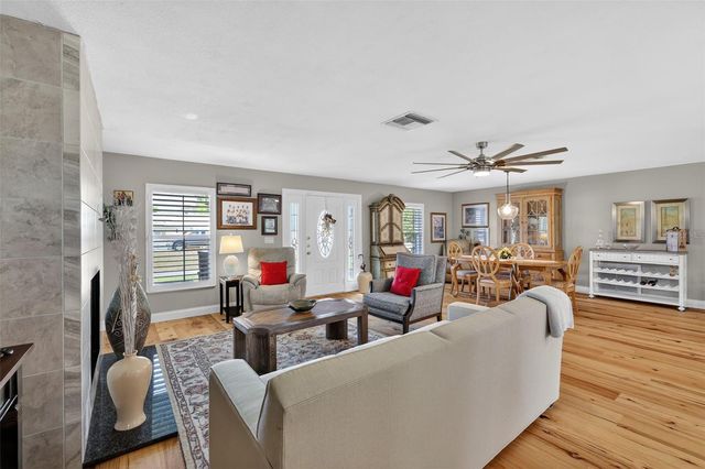 1762 HAMLIN COURT, Mount Dora, FL 32757