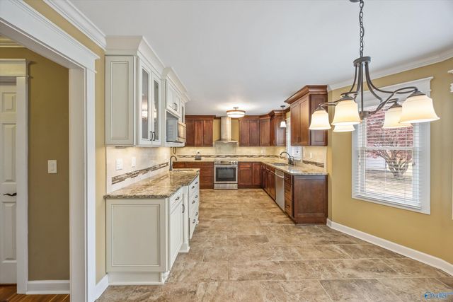 102 Real Road, Harvest, AL 35749