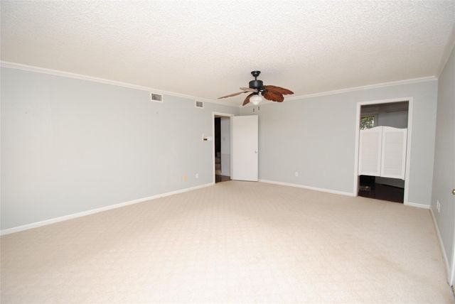 190 Dawns Edge Drive, Conroe, TX 77356