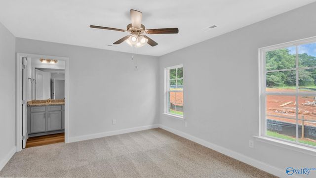 15356 Lapwing Cove, Athens, AL 35611