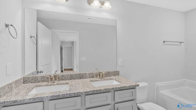 15356 Lapwing Cove, Athens, AL 35611