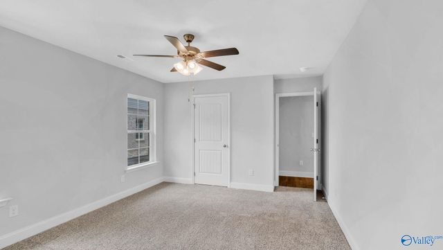 15356 Lapwing Cove, Athens, AL 35611