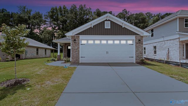 15356 Lapwing Cove, Athens, AL 35611