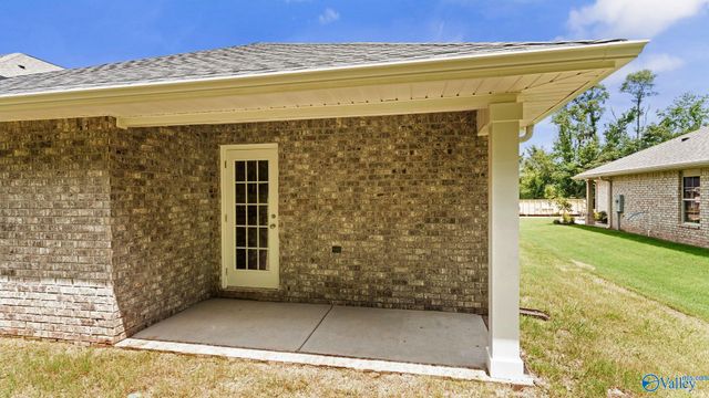 15356 Lapwing Cove, Athens, AL 35611