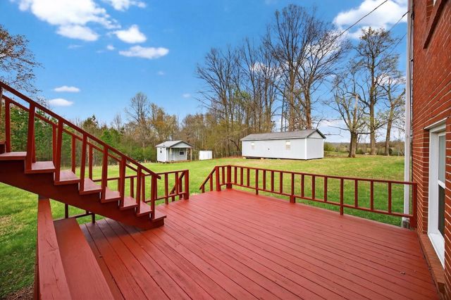 165 Almyra Rd, Sparta, TN 38583