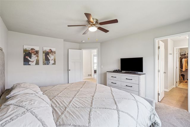 1806 E 19th Court, Norwalk, IA 50211