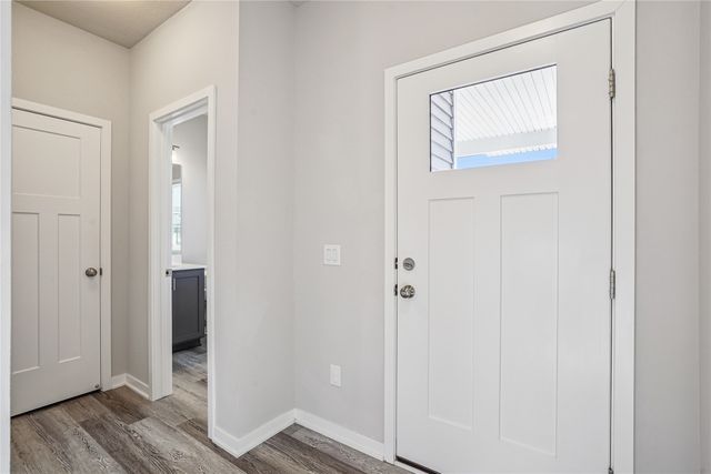 1806 E 19th Court, Norwalk, IA 50211