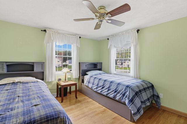 12 Village Lane, Billerica, MA 01862
