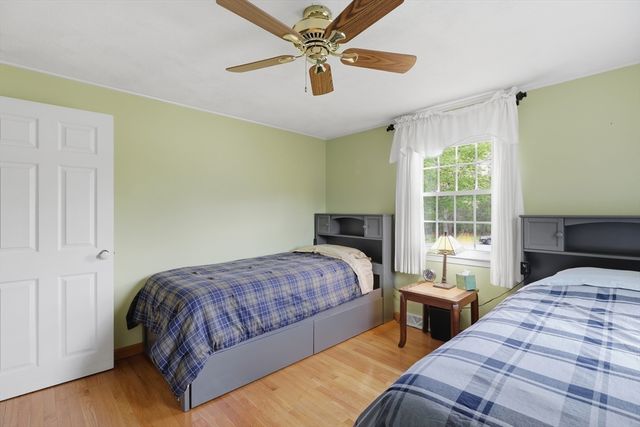 12 Village Lane, Billerica, MA 01862