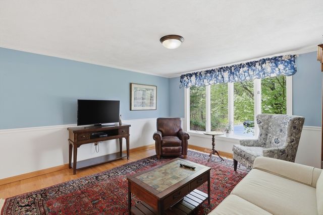 12 Village Lane, Billerica, MA 01862