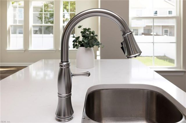 253 McCormick DR, Suffolk, VA 23434