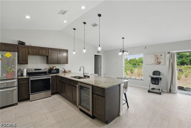 7824 6th TER, Labelle, FL 33935