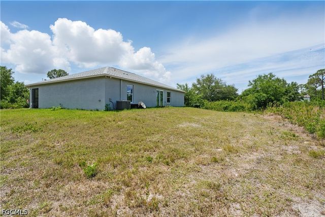 7824 6th TER, Labelle, FL 33935
