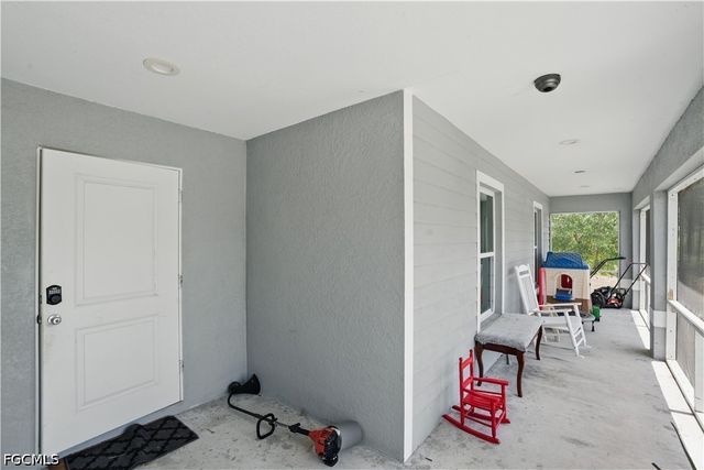 7824 6th TER, Labelle, FL 33935