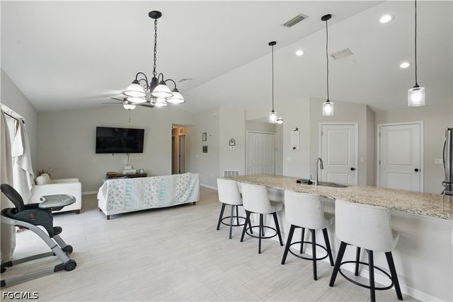 7824 6th TER, Labelle, FL 33935