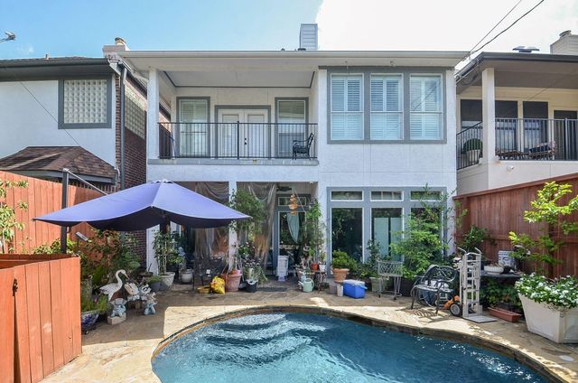 5360 Mcculloch Circle, Houston, TX 77056
