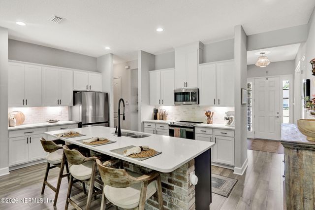 136 ASHLEY LAKE Court, St. Augustine, FL 32095