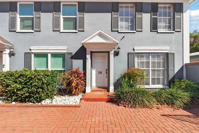 218 S TAMPANIA AVENUE, Tampa, FL 33609