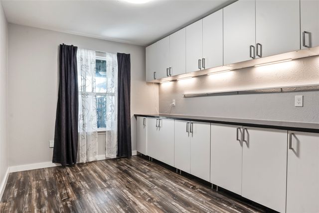 1320 E Spring Valley Road, Richardson, TX 75081