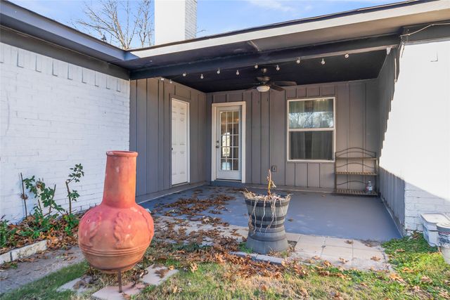 1320 E Spring Valley Road, Richardson, TX 75081