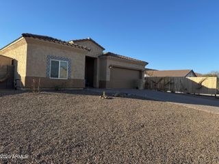 12649 W CABRILLO Drive, Arizona City, AZ 85123