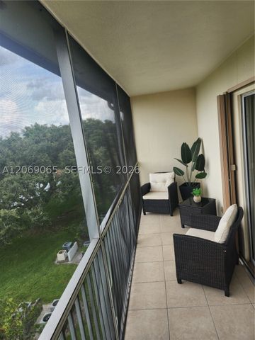 750 SW 133rd Ter 403C, Pembroke Pines, FL 33027