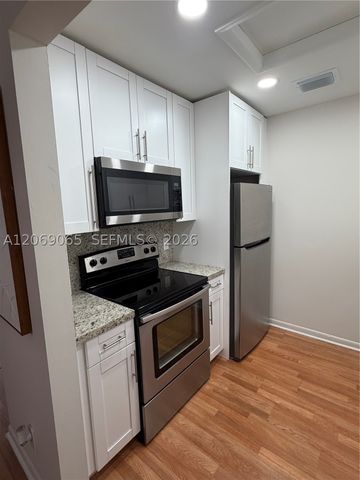 750 SW 133rd Ter 403C, Pembroke Pines, FL 33027