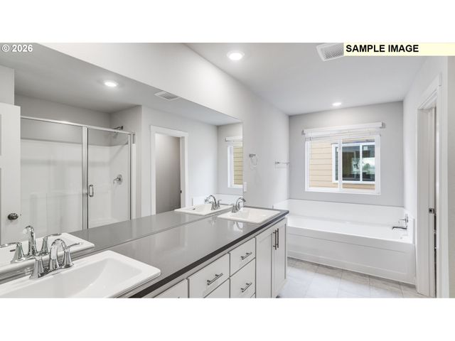 23771 Sw WALLA WALLA Ter, Tualatin, OR 97062