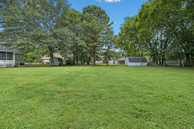 102 Sundown Dr, Smyrna, TN 37167