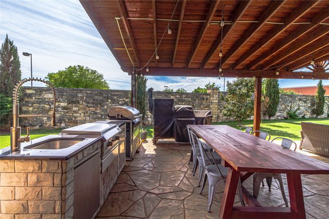 600 Wiltshire Boulevard, Lewisville, TX 75056