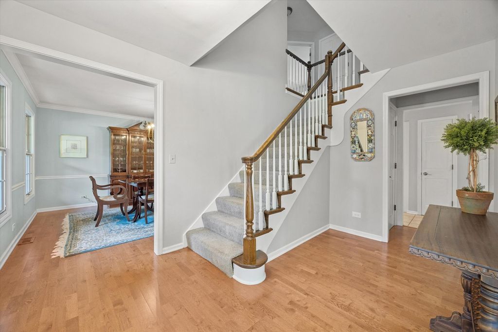 248 Meadowbrook Lane, Hinsdale, IL 60521 — photo 2