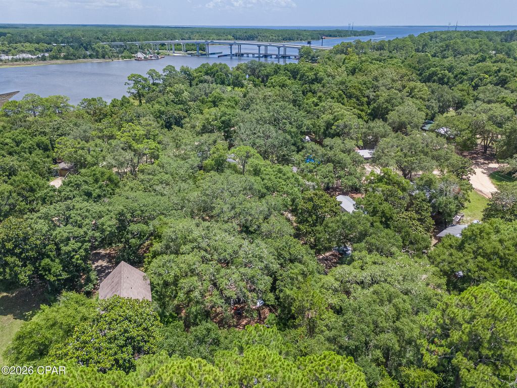 Image 13 of property listing at 6607 Lazy Acre Road, Panama City Beach, FL 32413
