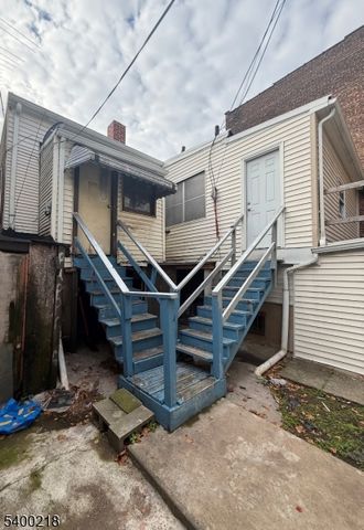 1131 Pt1133Elizabeth Av, Elizabeth City, NJ 07201