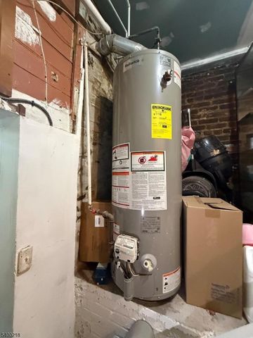 1131 Pt1133Elizabeth Av, Elizabeth City, NJ 07201