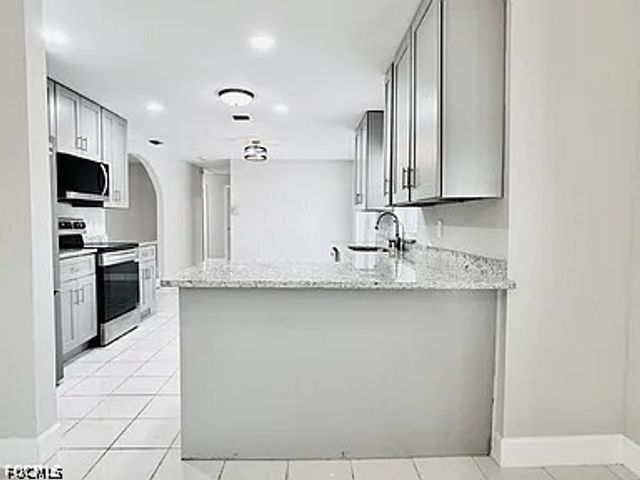 5015 Lee BLVD, Lehigh Acres, FL 33971