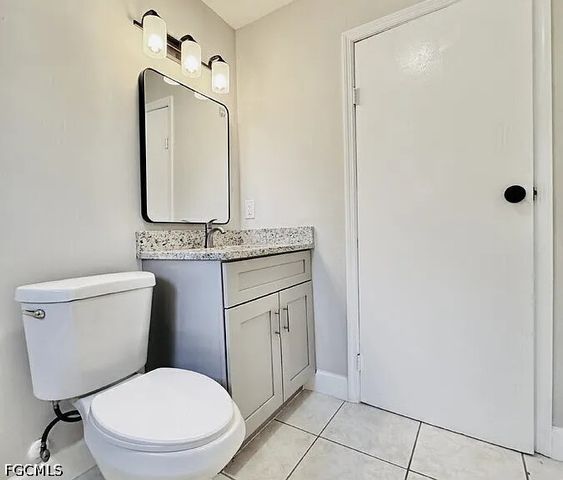 5015 Lee BLVD, Lehigh Acres, FL 33971