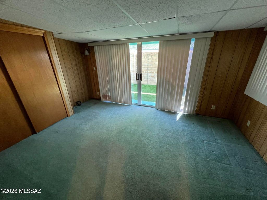 Image 14 of property listing at 1840 N Pacana Way, Green Valley, AZ 85614