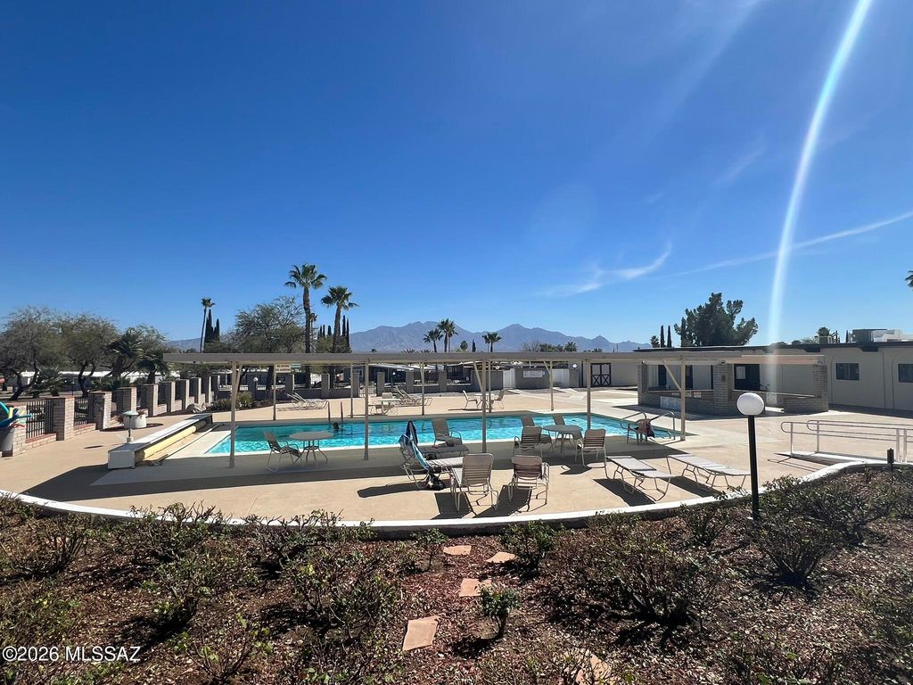 Image 20 of property listing at 1840 N Pacana Way, Green Valley, AZ 85614