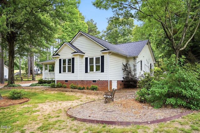 1025 Stonewater Drive, Raleigh, NC 27603