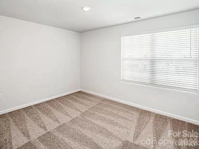 1737 Nia Road, Charlotte, NC 28215