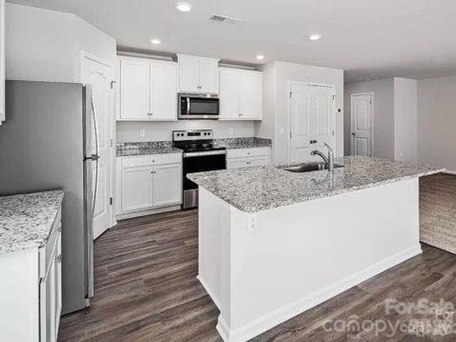 1737 Nia Road, Charlotte, NC 28215
