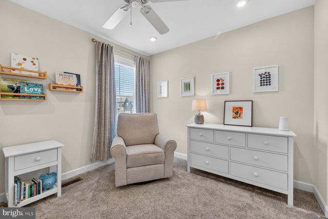 8106 ZOE PL, Alexandria, VA 22306