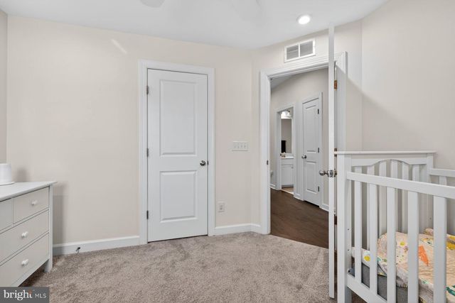 8106 ZOE PL, Alexandria, VA 22306