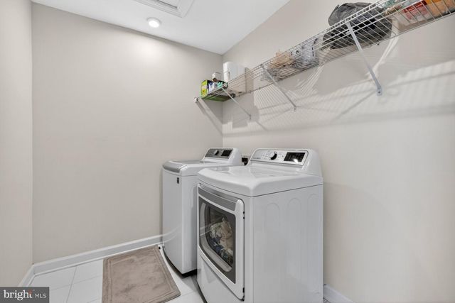 8106 ZOE PL, Alexandria, VA 22306