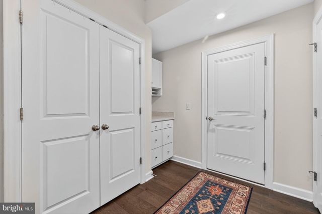 8106 ZOE PL, Alexandria, VA 22306