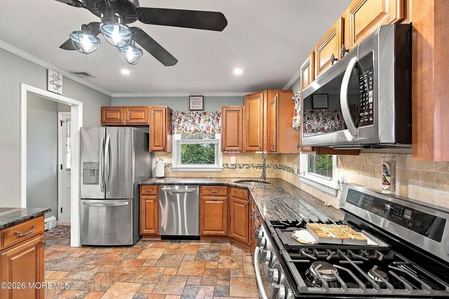 15 Bayberry Avenue, Brick, NJ 08723